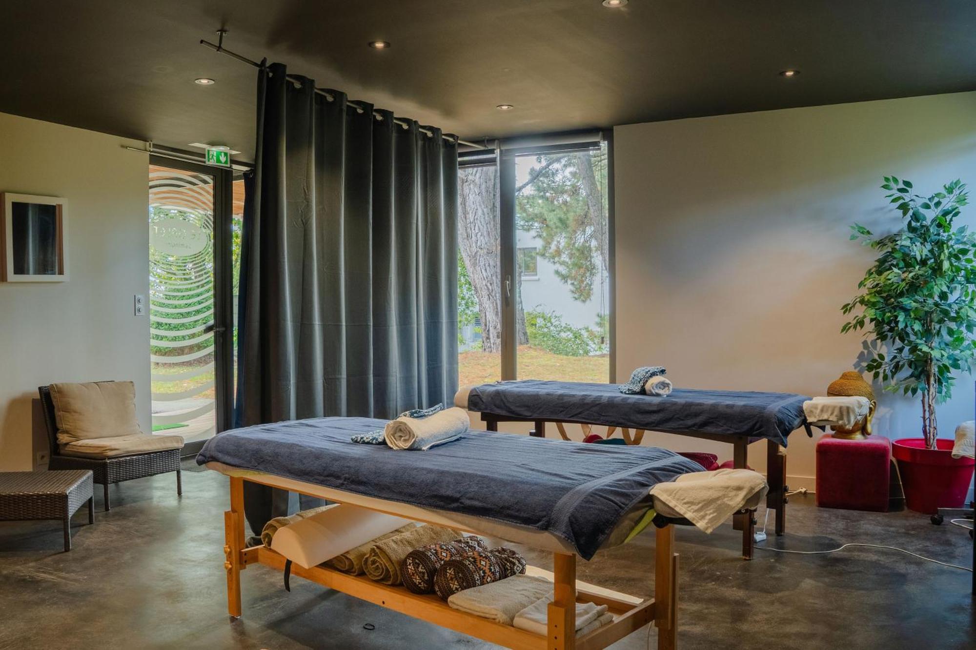 Le Galet Hotel & Spa Saint-Philibert  Esterno foto
